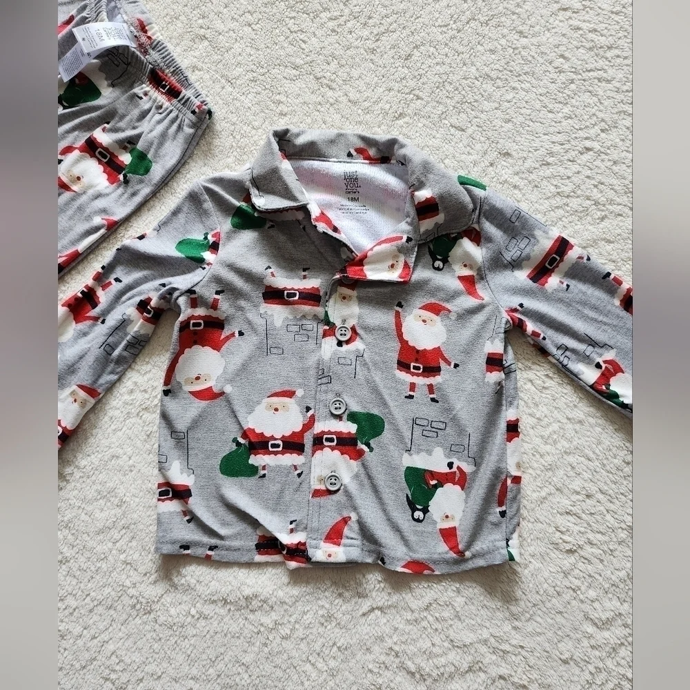NEW boy's Christmas 2 piece pajama set with all over Santa Claus print